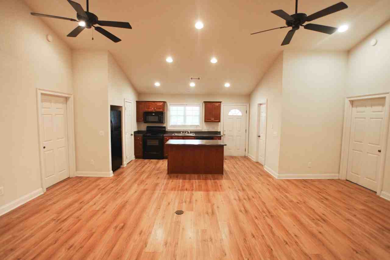 Eagle Cir - Photo 4 of 22