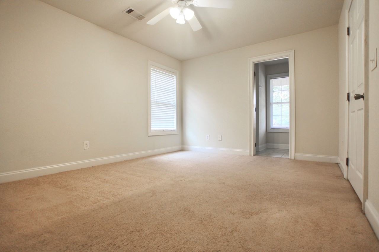 Eagle Cir - Photo 7 of 22