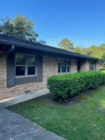 featured image of 642 E Samford Ave