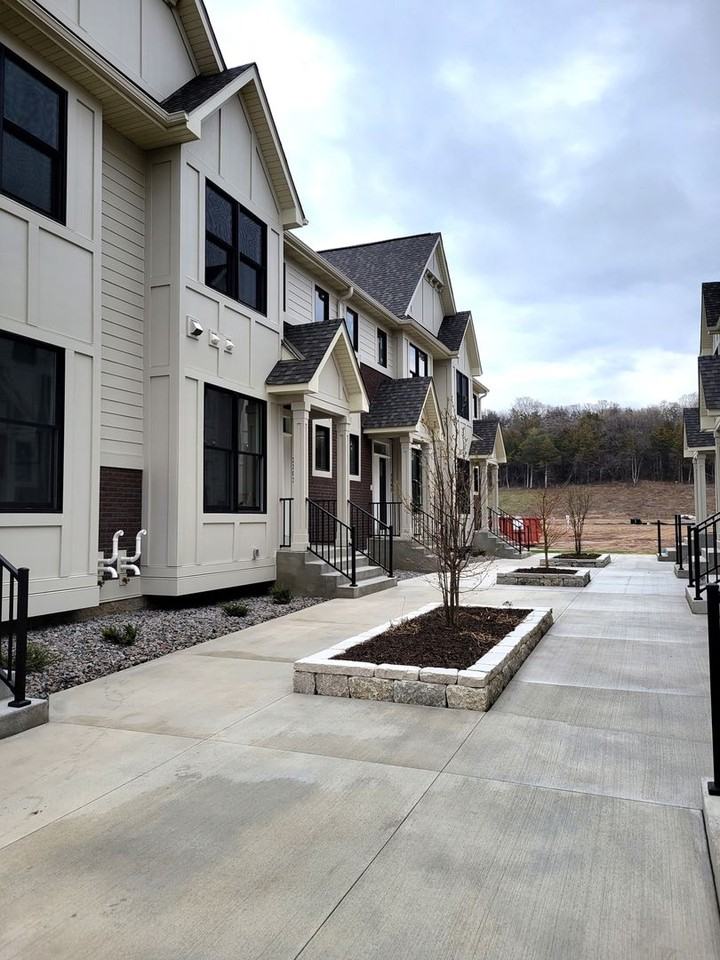 2303 Simply Living Ln - Photo 2 of 50