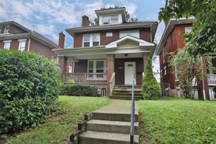 2403 Summit St - Photo 1 of 1
