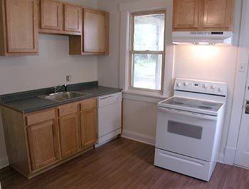 212 E Patterson Ave - Photo 6 of 37