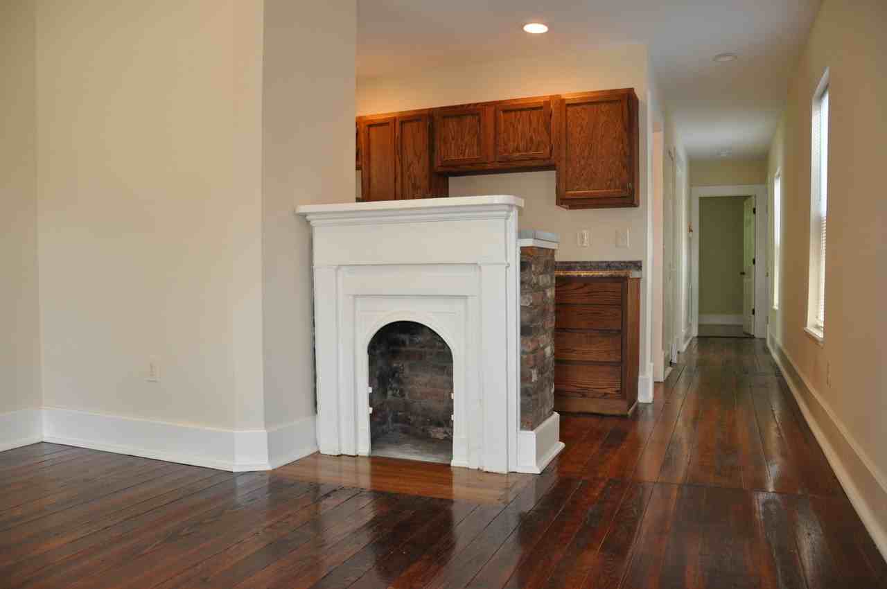 417 Uhlan Ct - Photo 3 of 12