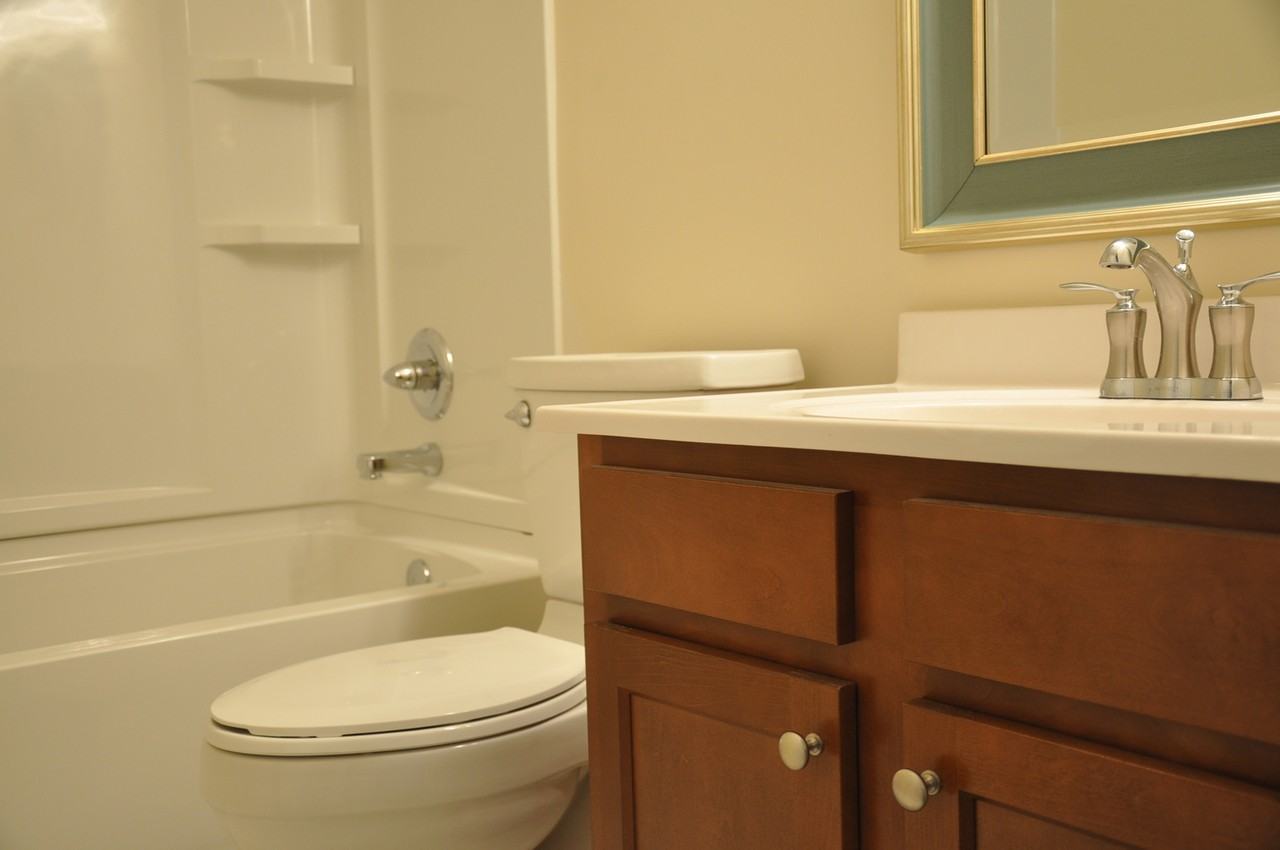 627 Addison Ave - Photo 6 of 7