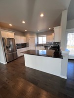 featured image of 1558 W Goodlander Rd