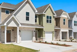 400 Mattie M Kelly Blvd - Photo 1 of 1