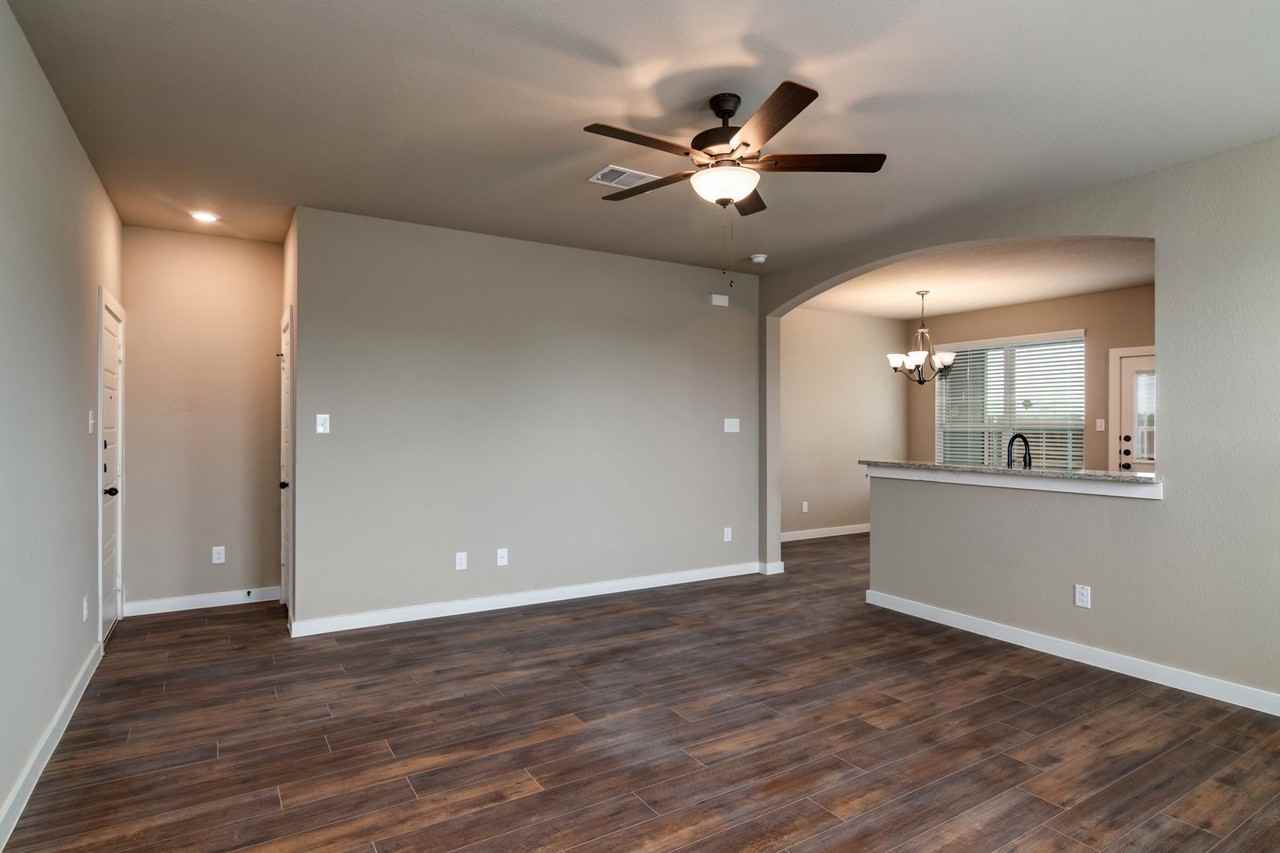 600 Harvest Moon Drive - Photo 4 of 20