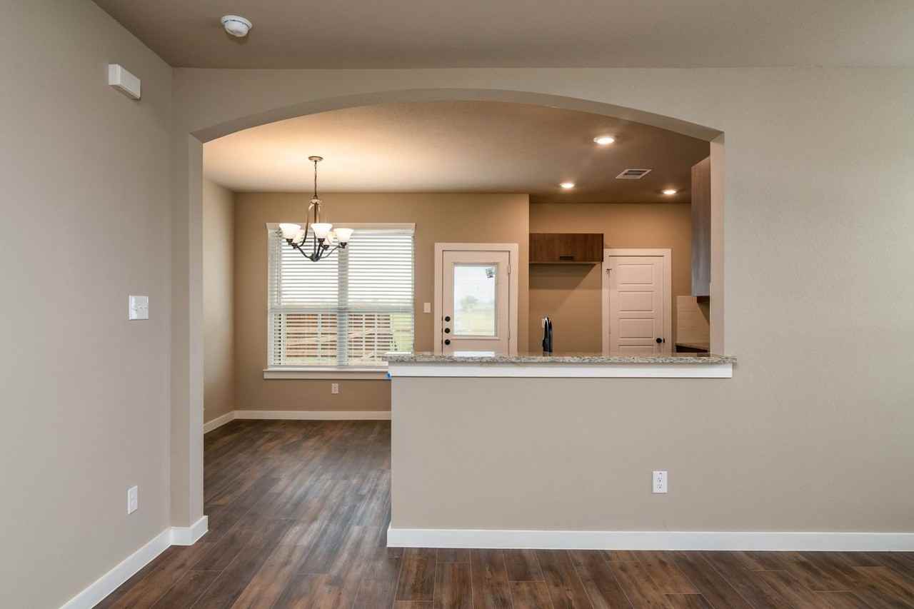 600 Harvest Moon Drive - Photo 5 of 20