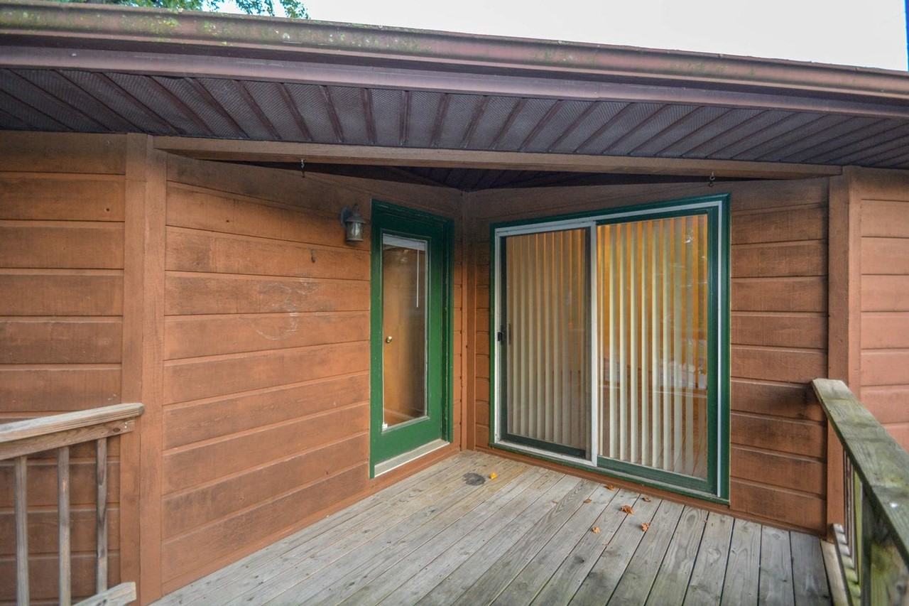 545 E Smith Ave - Photo 2 of 9