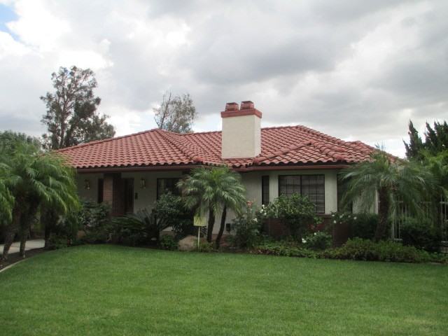 13047 Blue Gum Dr - Photo 3 of 41