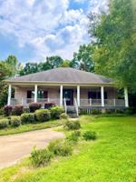 featured image of 1350 Teaberry Court