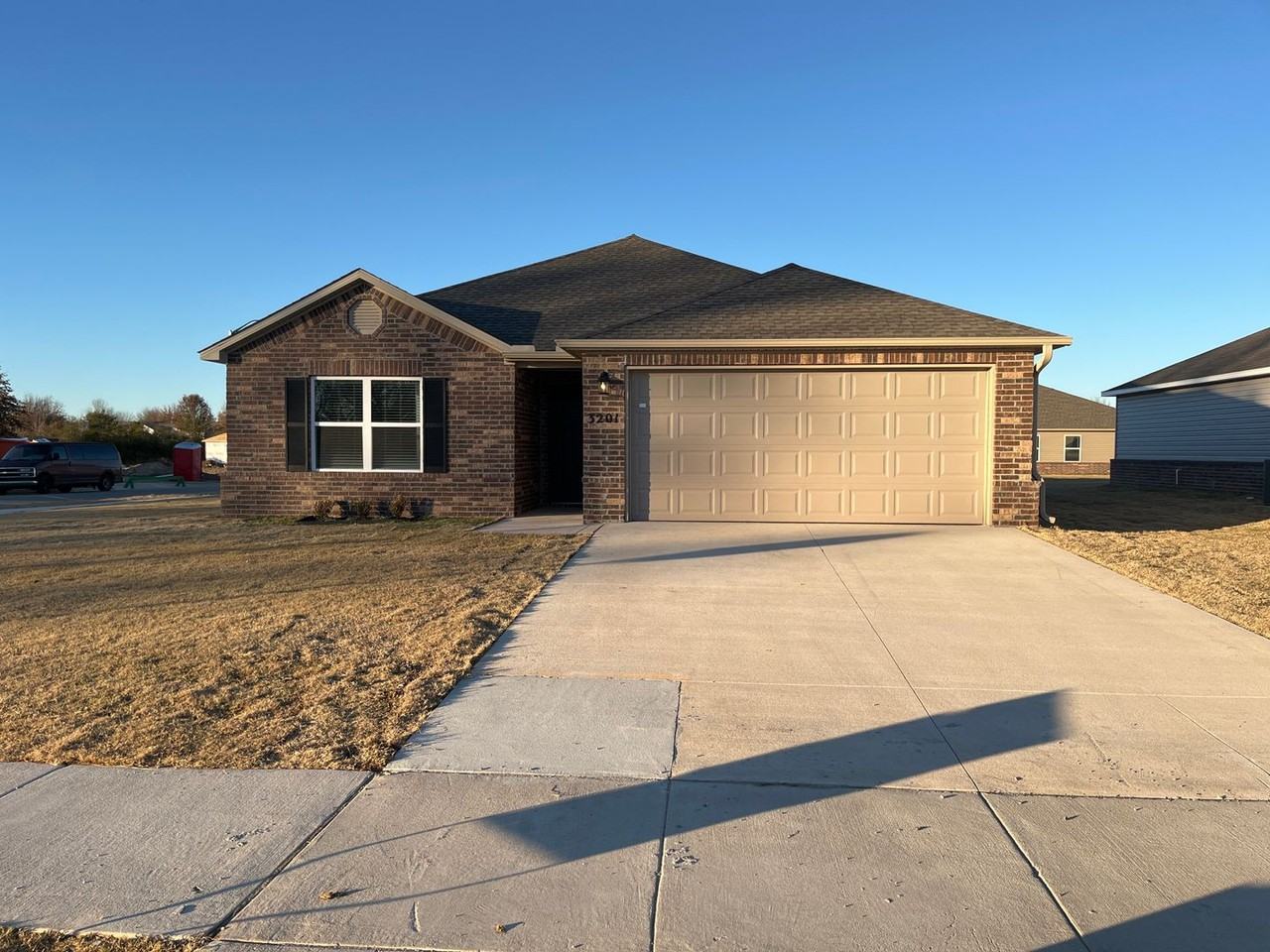 3201 E Jacob Ln - Photo 2 of 20