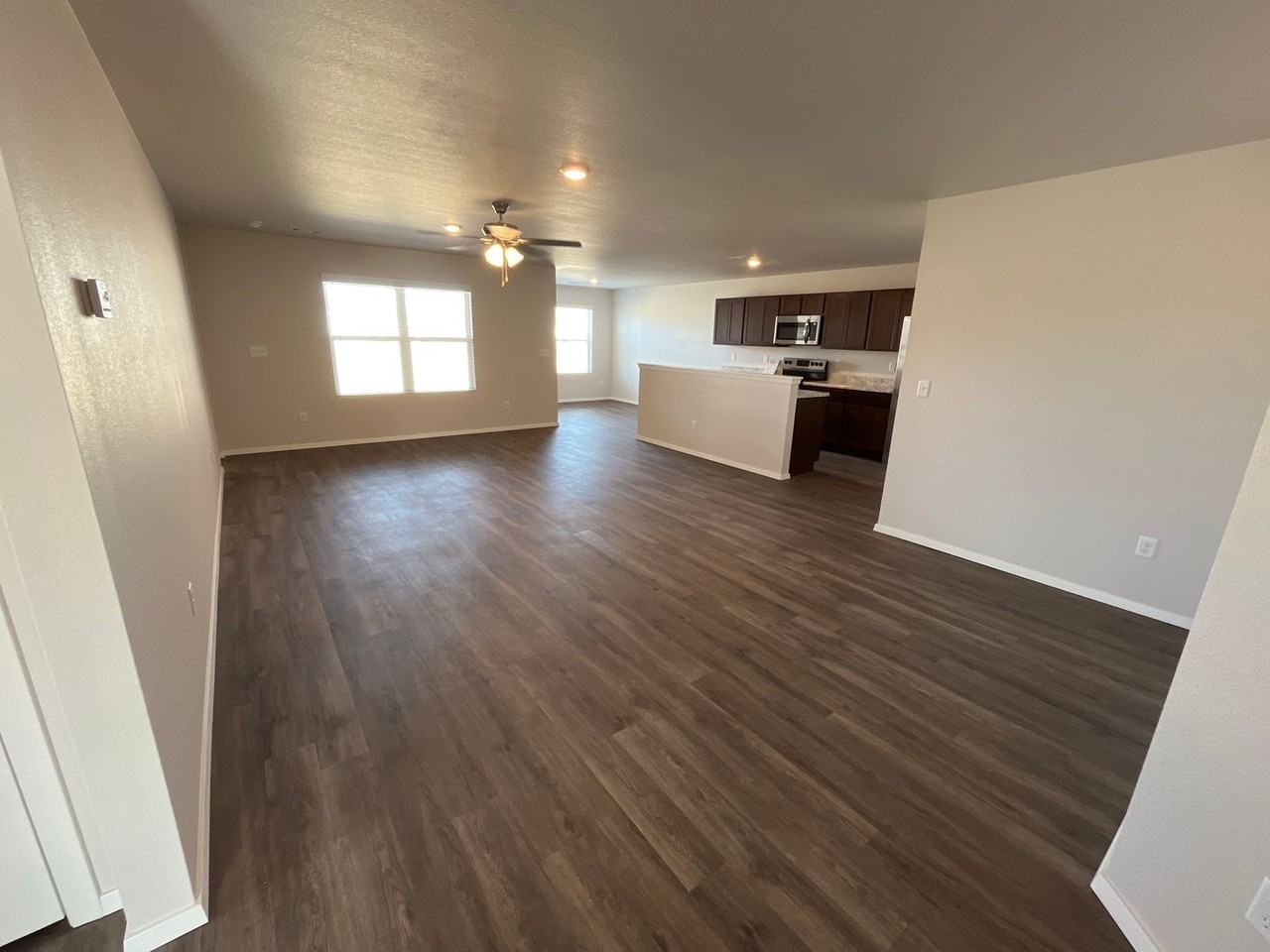 3201 E Jacob Ln - Photo 5 of 20
