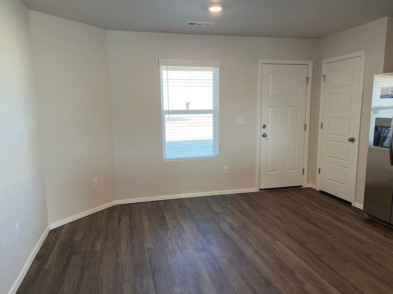 3209 E Jacob Ln - Photo 5 of 18