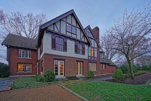 3944 Woodlawn Dr - Photo 1 of 1
