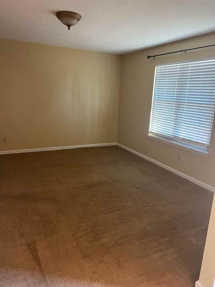 621 Aztec Ln - Photo 7 of 16