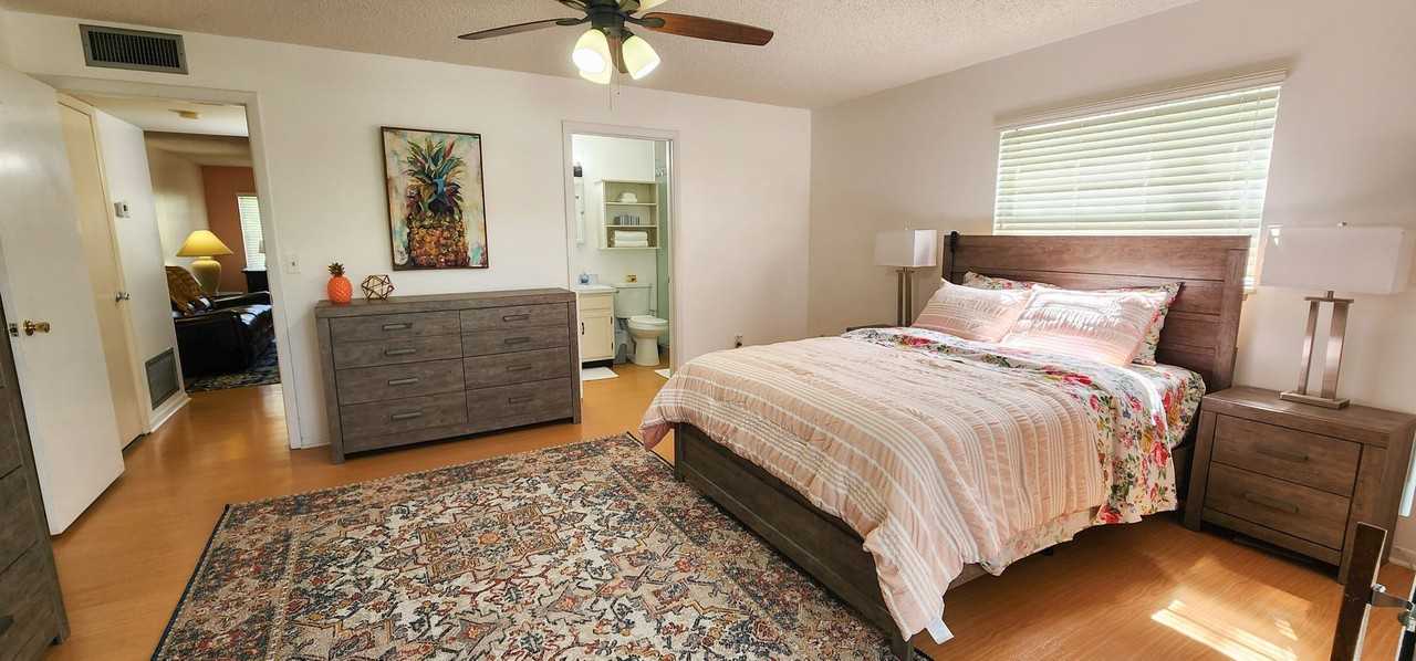 95 Spring Lake Dr #103 - Photo 4 of 16