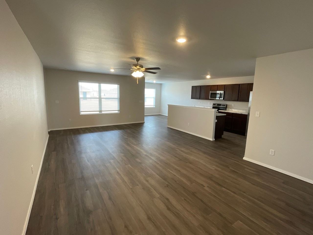 3217 E Ricky Dr - Photo 5 of 18