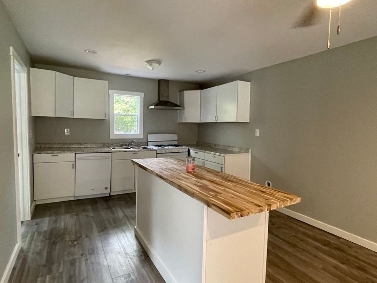 2749 W Washita St - Photo 6 of 19