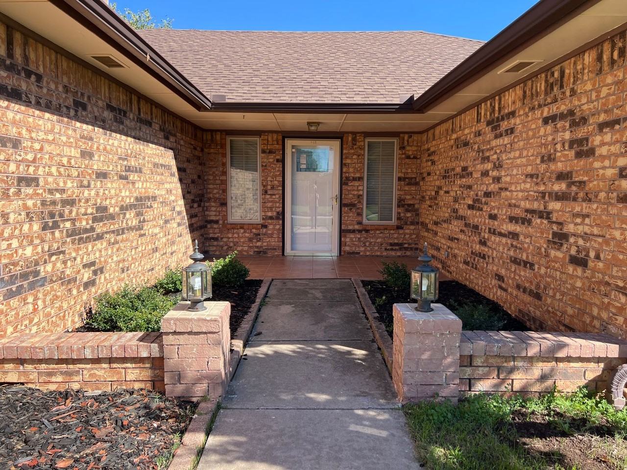 5044 Kindling Ln - Photo 2 of 30