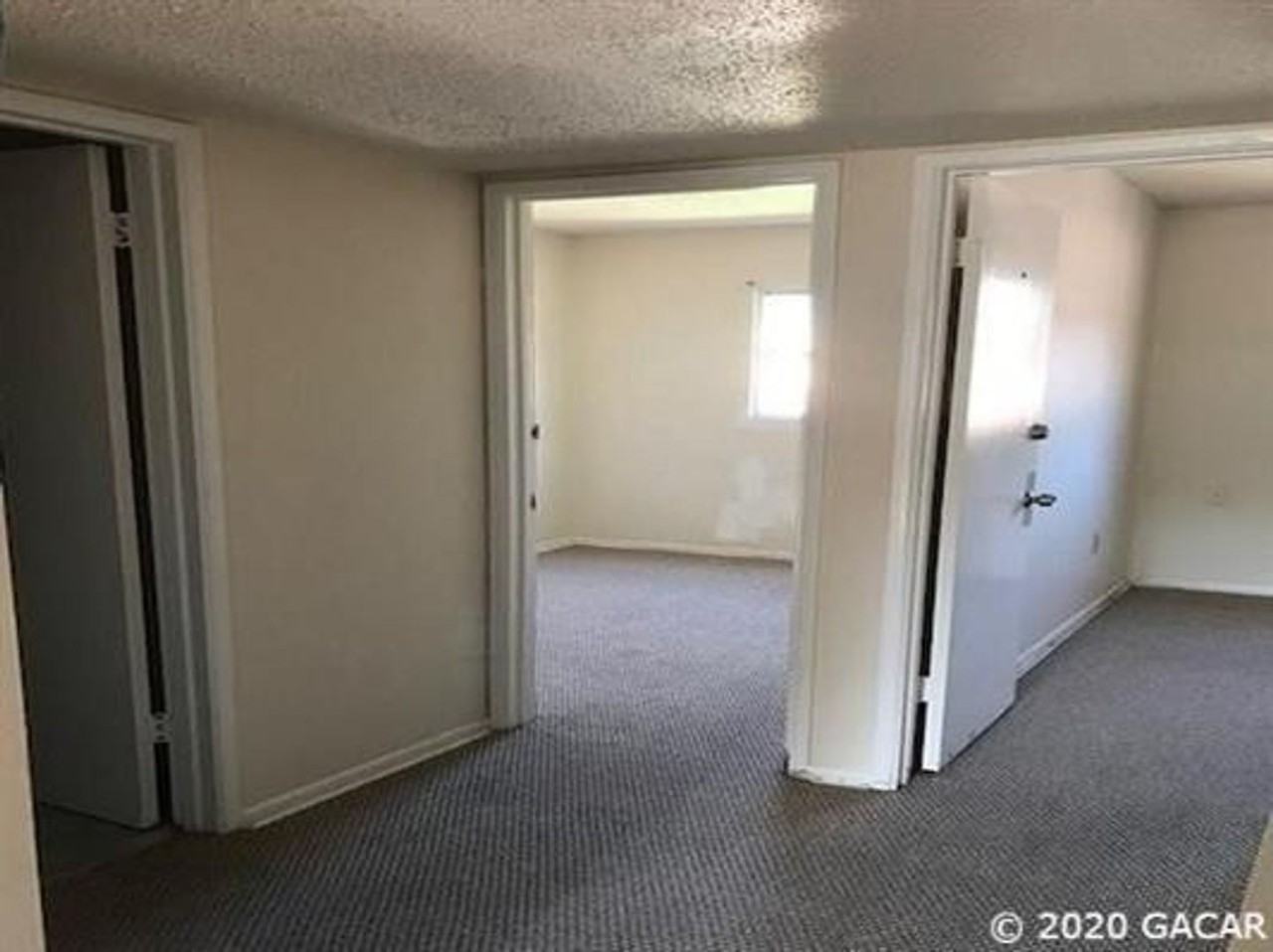 914 Sw 8th Ave #18 - Photo 3 of 10