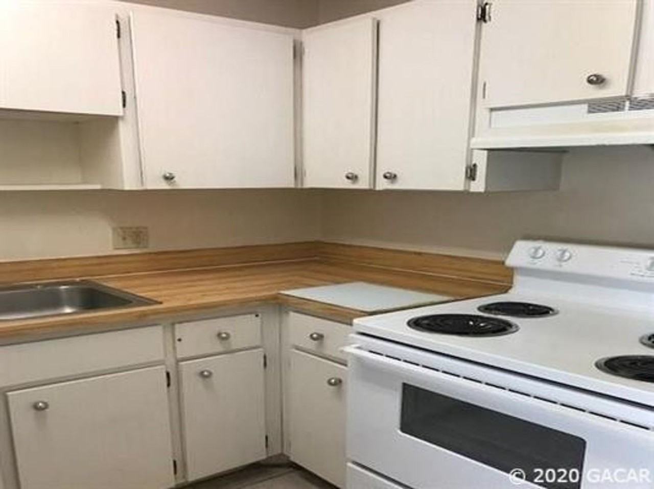 914 Sw 8th Ave #18 - Photo 5 of 10