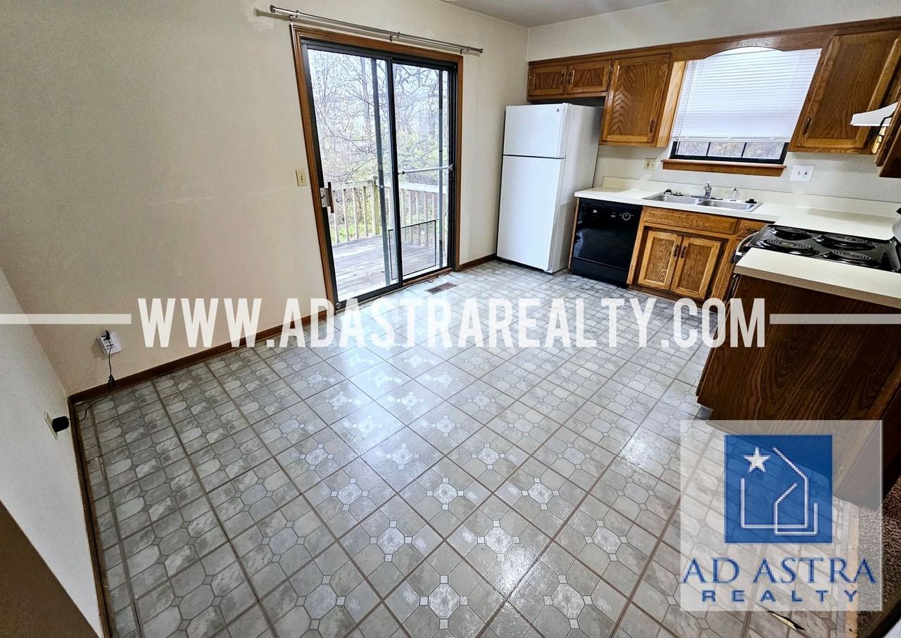 4519 E 139th St - Photo 7 of 30