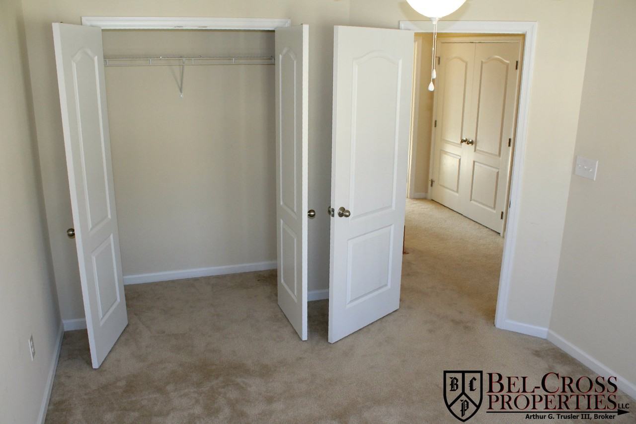 3707 Sun Pl - Photo 4 of 31