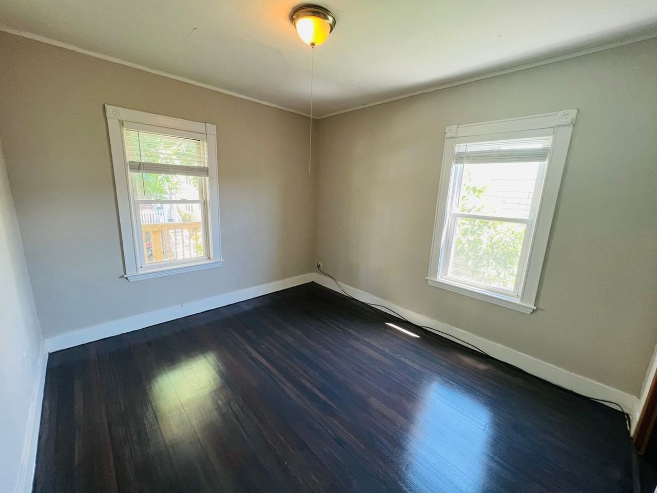 95 Draper Street - Photo 4 of 15