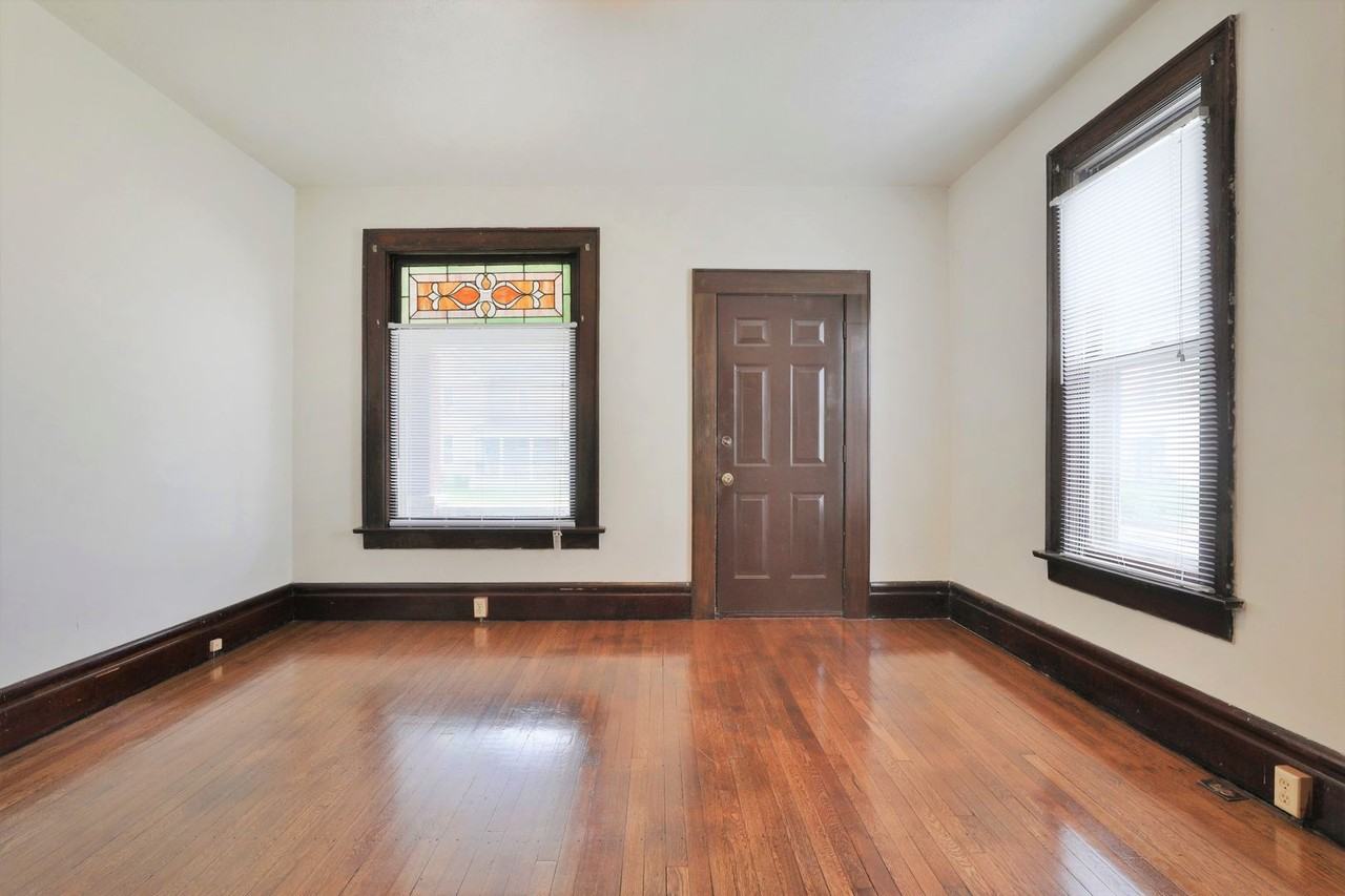 43 East Blake Avenue - Photo 7 of 23