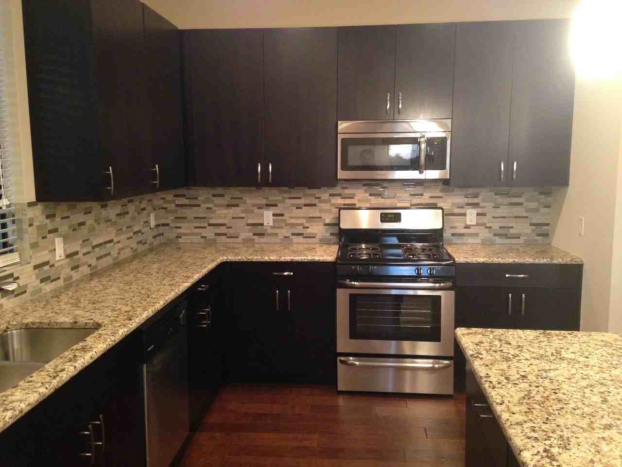 5100 Leralynn St - Photo 5 of 40