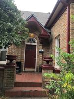 featured image of 827 Harris Ave