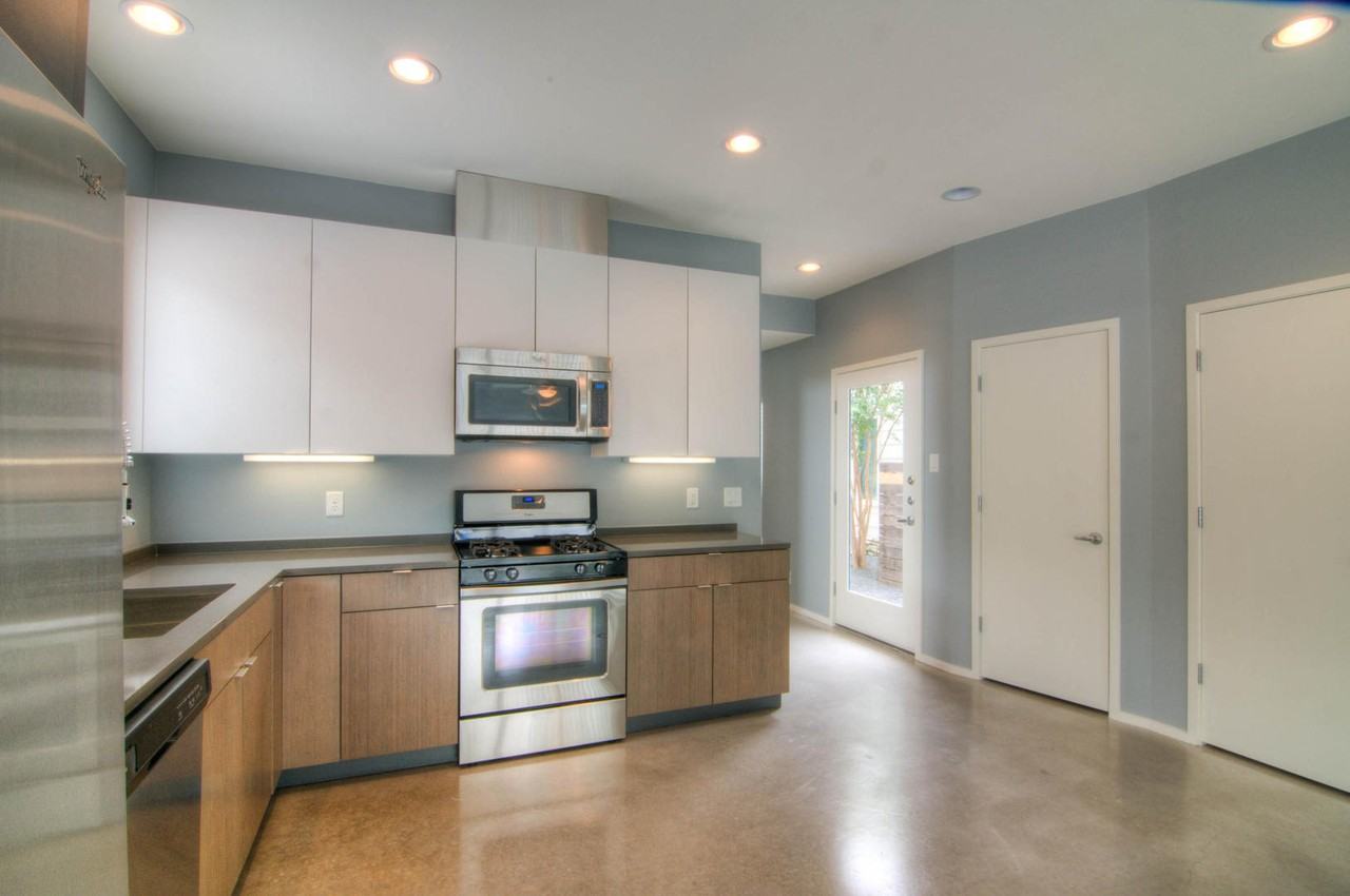 4527 Depew Ave - Photo 7 of 27