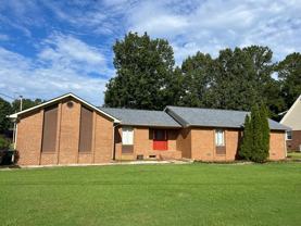 104 Cambridge Ln - Photo 1 of 1