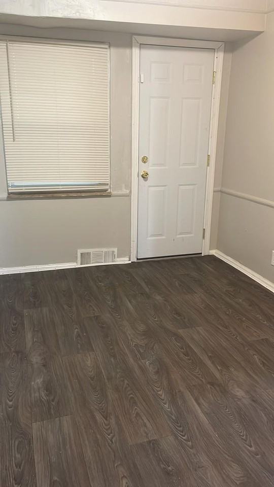 18257 Mark Twain St - Photo 4 of 7