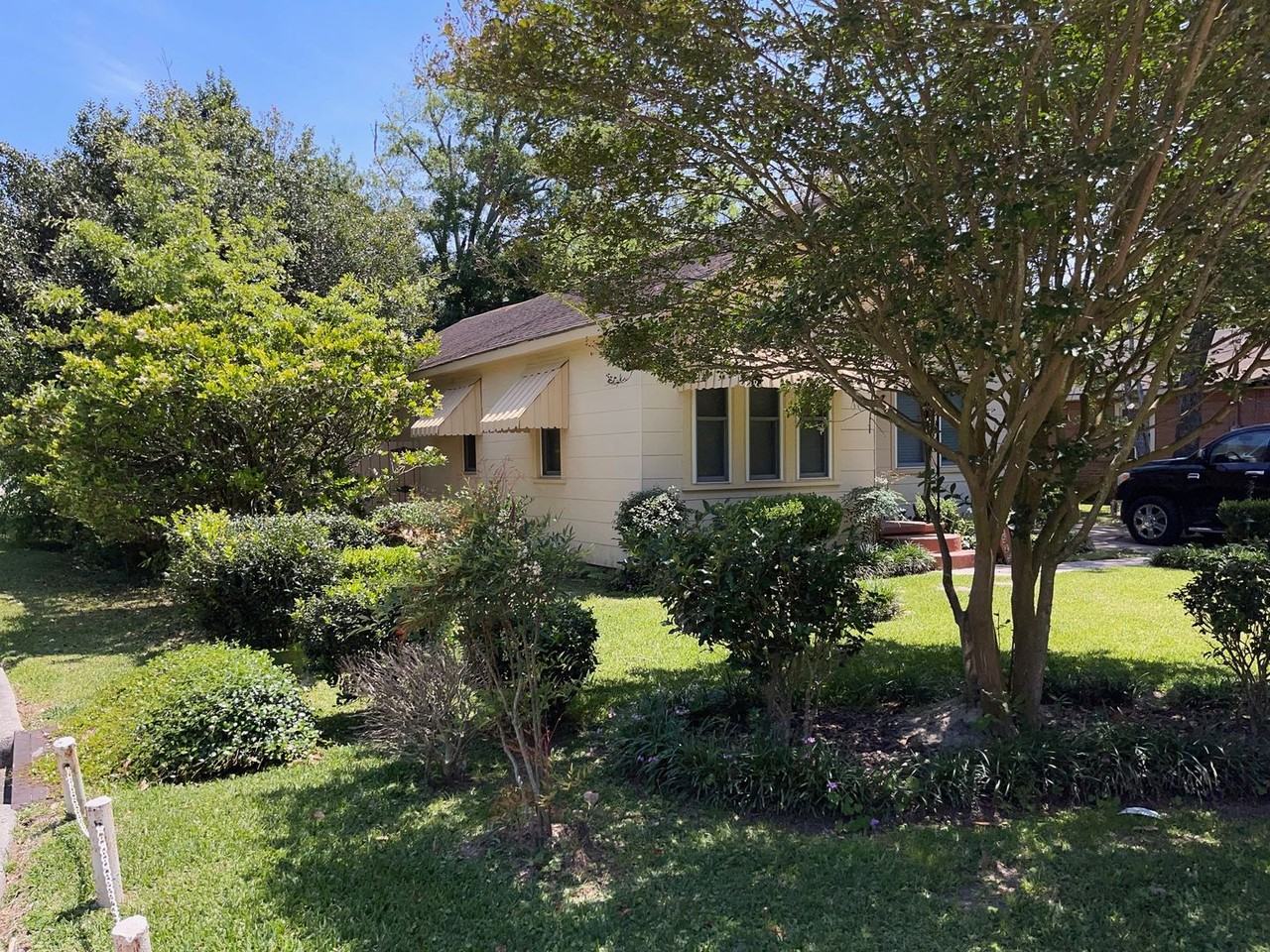 2525 Valley St - Photo 7 of 36