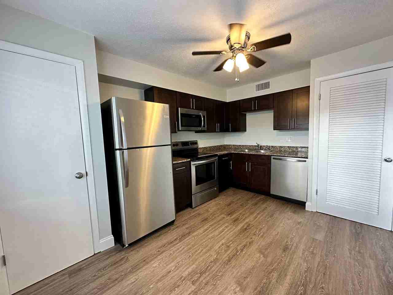 1 Plaza Mayor - Photo 6 of 24