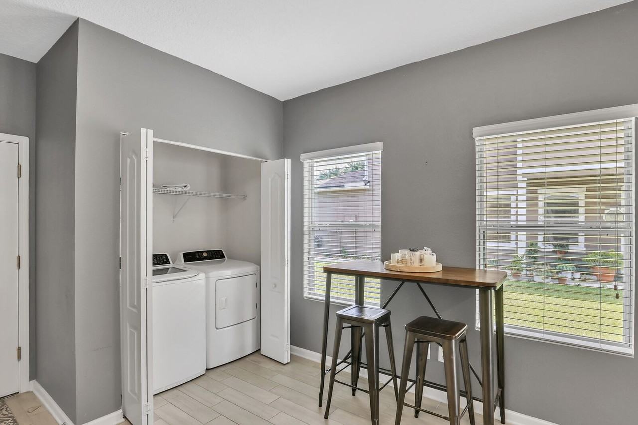 63 Whitland Way - Photo 6 of 16