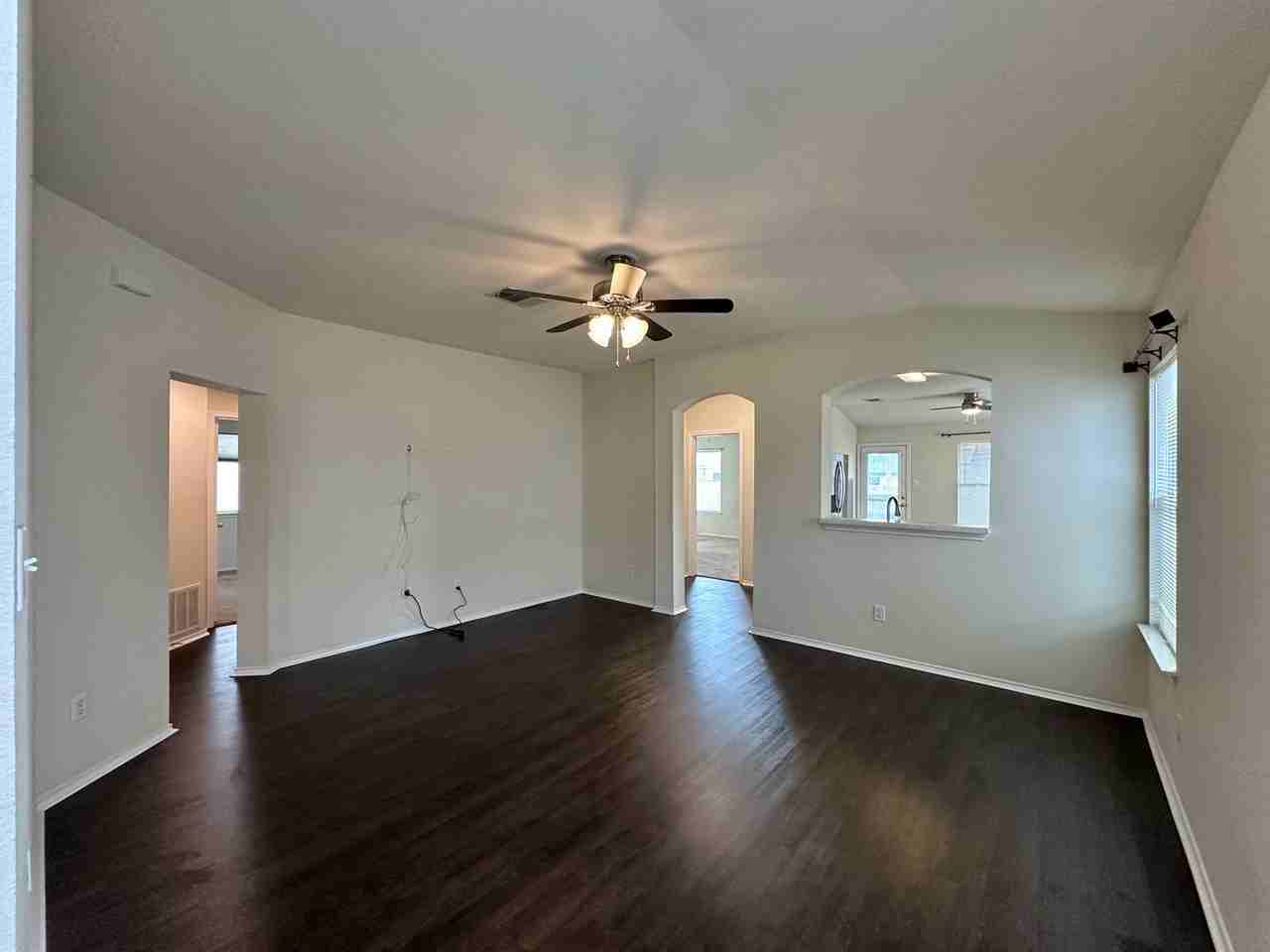 4510 Causeway Ct - Photo 2 of 29