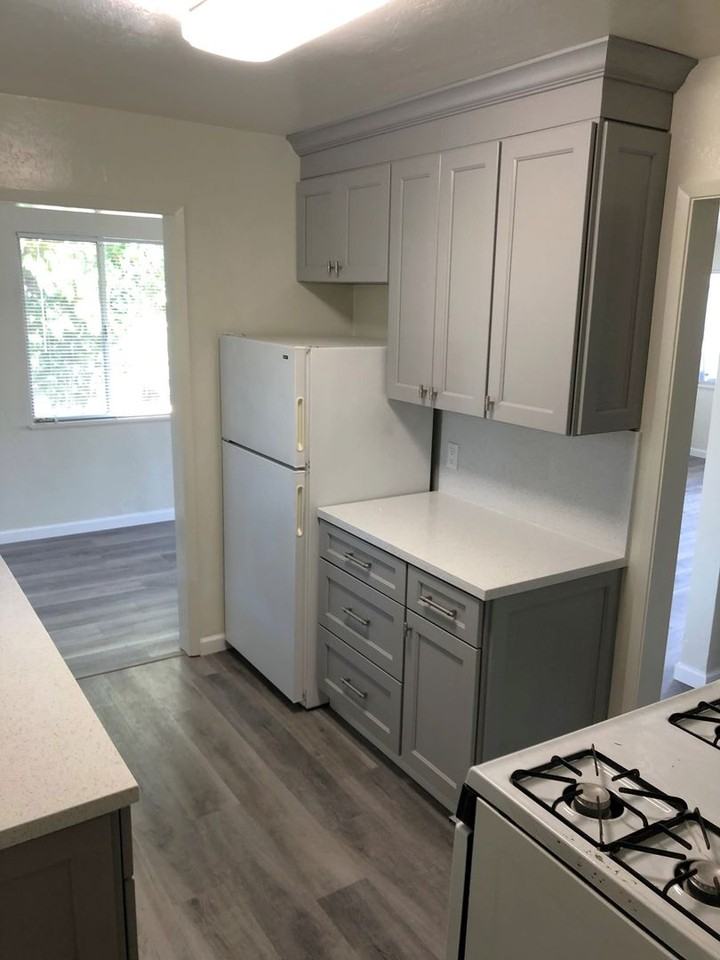 905 Santa Clara Ave #P - Photo 2 of 9