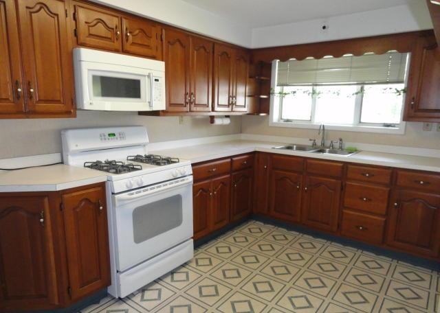 316 Wimmers Rd - Photo 2 of 22