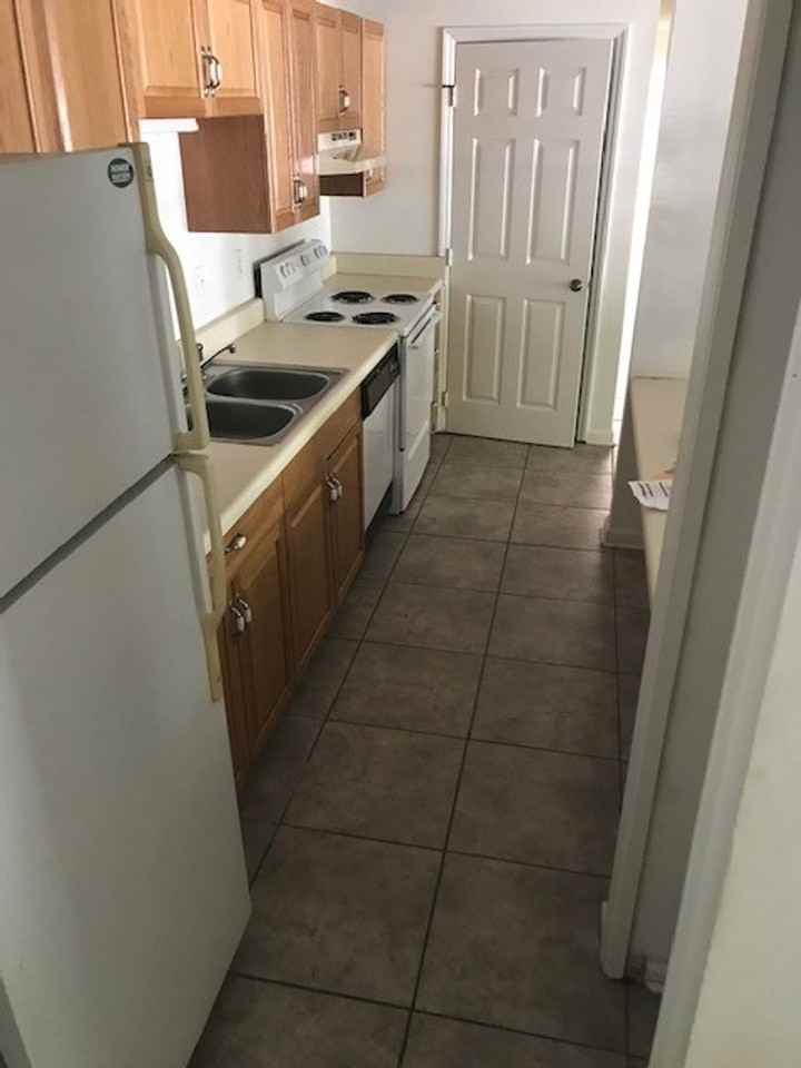 Shannon Green Drive - Photo 3 of 20