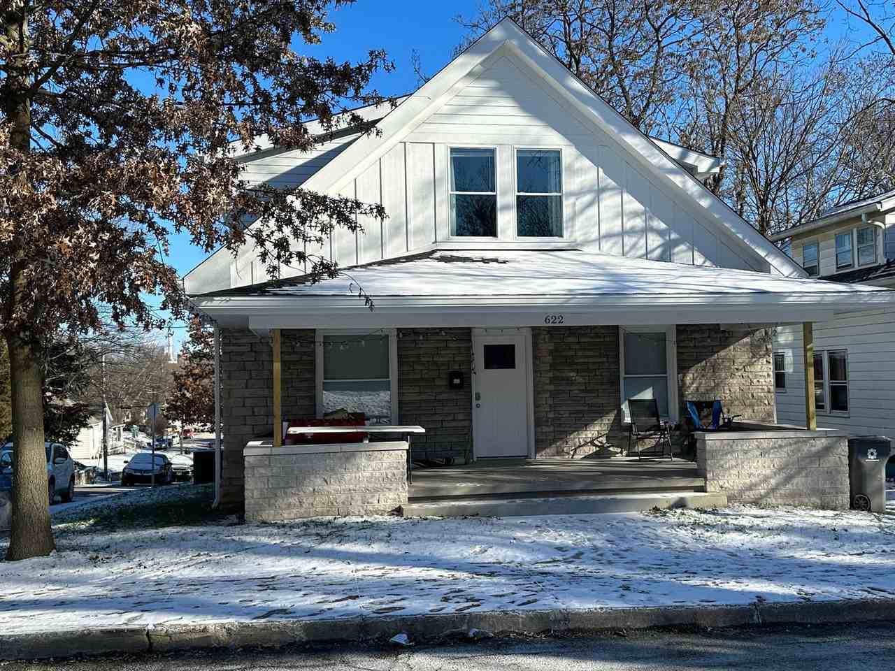 622 North Washington Street - Photo 3 of 16