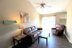 1319 Bradley Dr - Photo 1 of 1