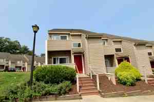 featured image of 1420 Bradley Dr