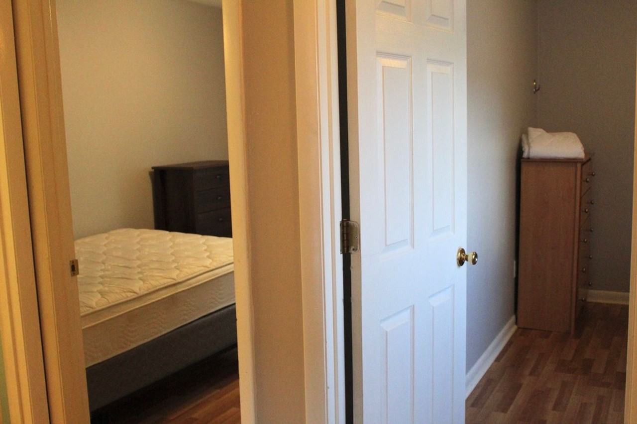 1450 Bradley Dr - Photo 6 of 30