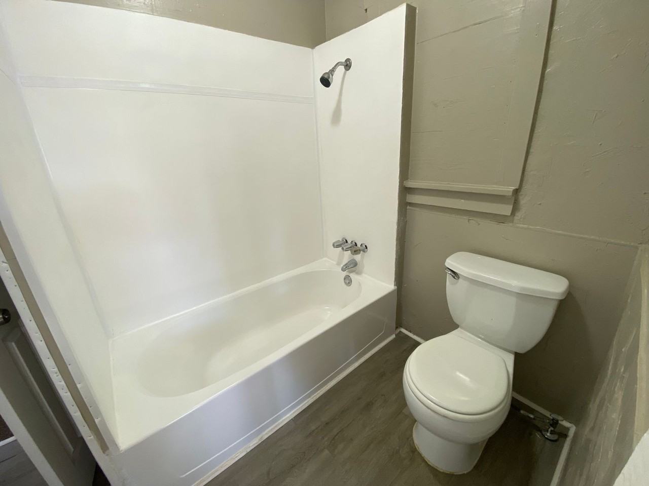 407 Se 25th St - Photo 4 of 5