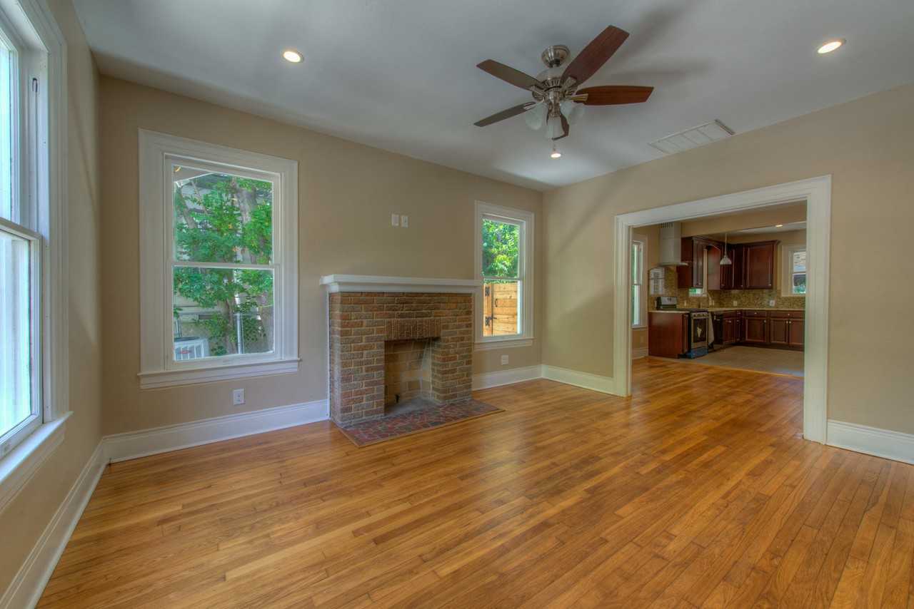 3211 Hampton Rd - Photo 3 of 24