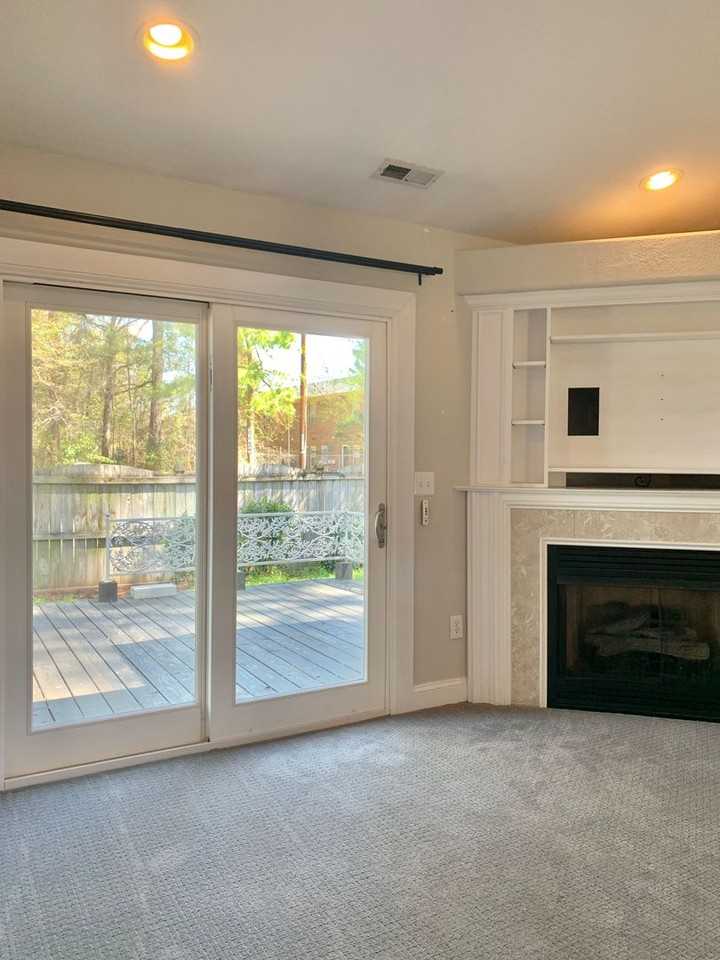 1003 Tomlinson Blvd - Photo 4 of 14