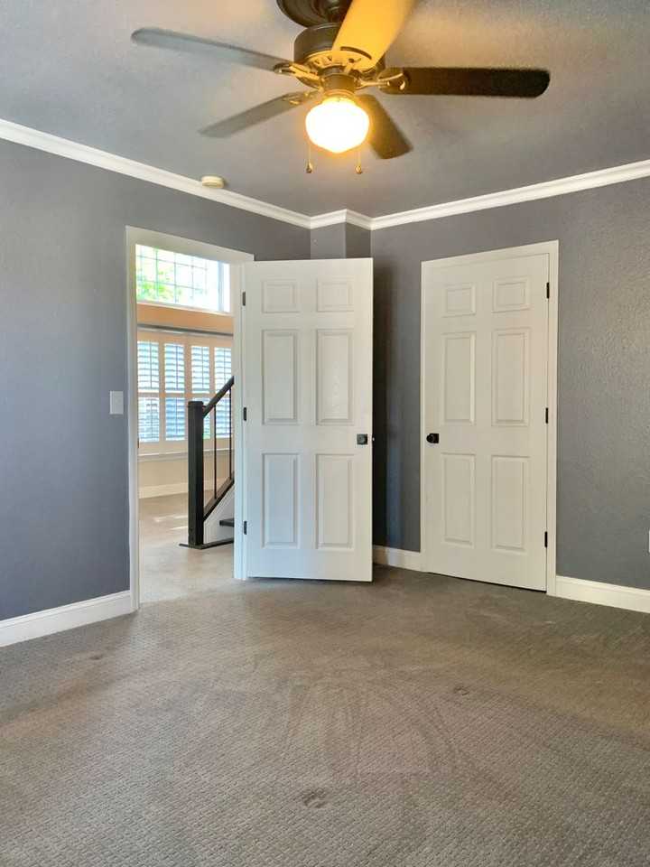 1003 Tomlinson Blvd - Photo 6 of 14